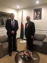 Rencontre de l’Ambassadeur de Russie Andrey Andreev avec le Ministre des Affaires étrangères de la République de Madagascar Patrick Rajoelina