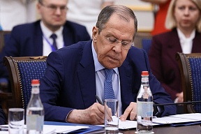 Article de S.E.M. Sergueï LAVROV, Ministre des Affaires étrangères de la Fédération de Russie, intitulé "Le respect des principes de la Charte de l'ONU dans leur ensemble et interdépendance est un gage de la paix et de la stabilité internationales"